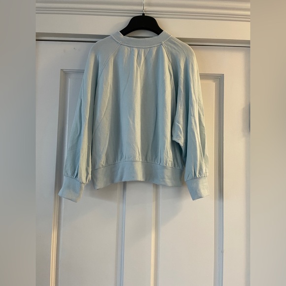 SOLD Selkie sweater - Picture 2 of 4